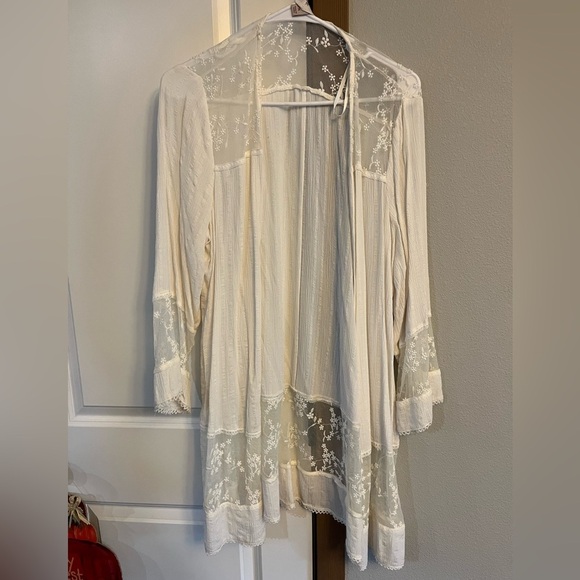 Knox Rose Sweaters - Knox Rose White Lace Long Sleeve Open Front Cardigan Kimono Size M